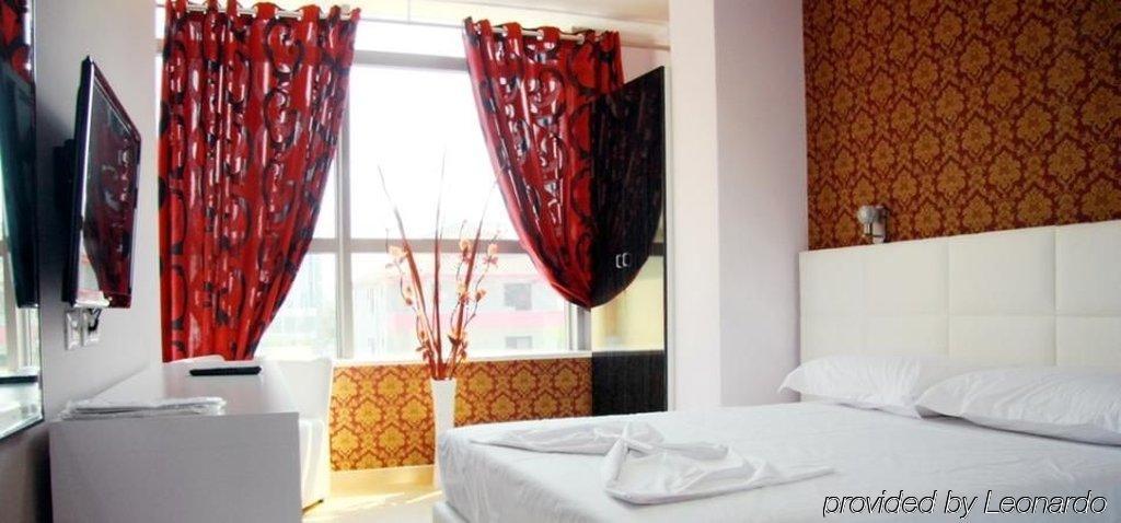 Relax Hotel 3*
