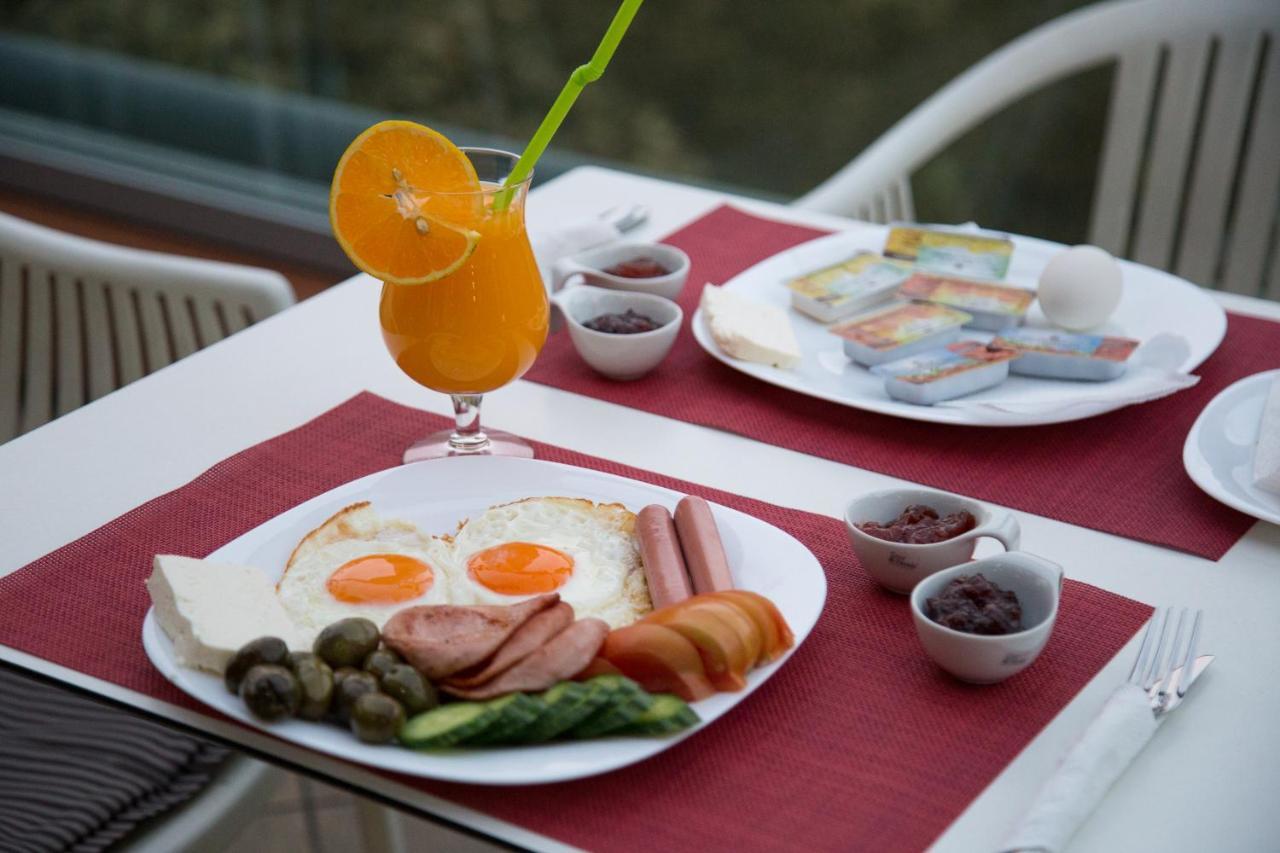 Relax Hotel Tirana